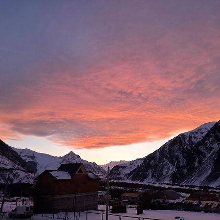 Hotel Diamond Kazbegi エクステリア 写真