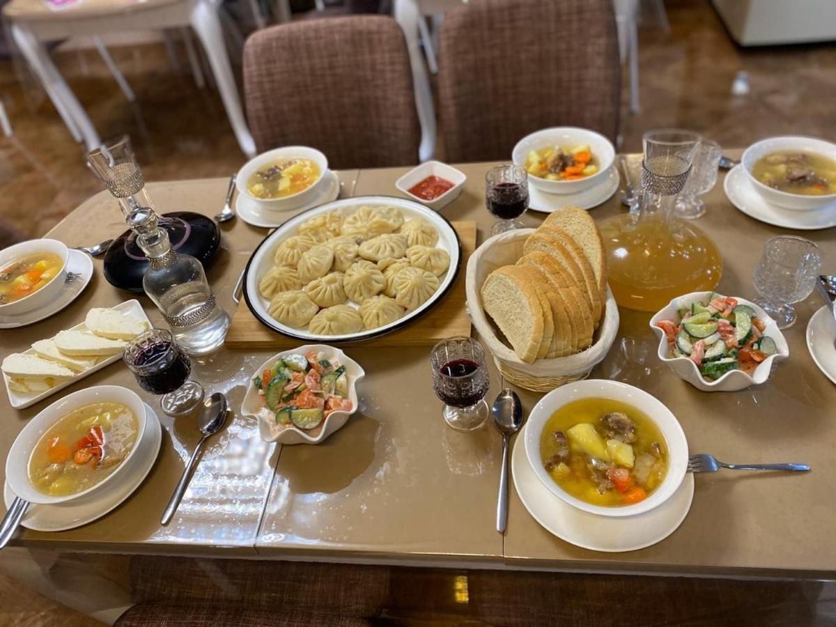 Hotel Diamond Kazbegi エクステリア 写真