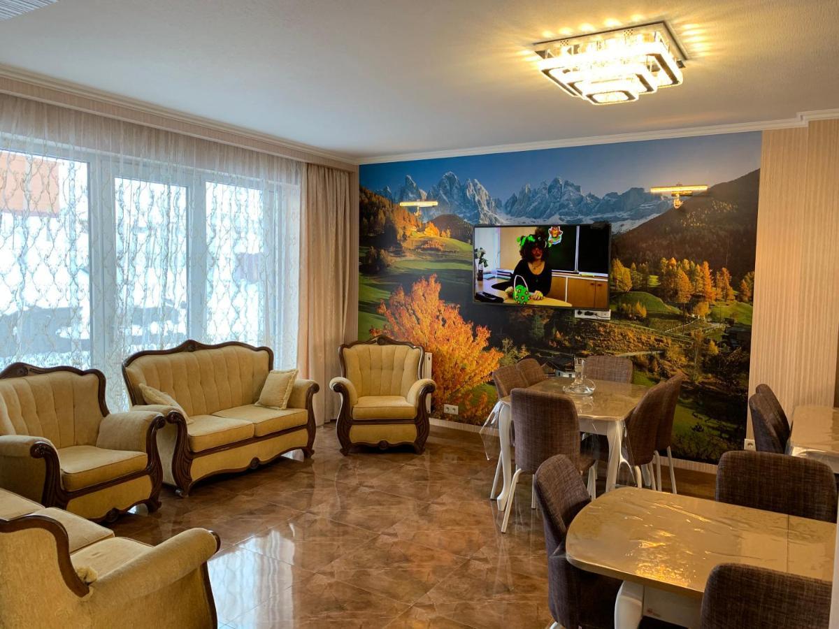 Hotel Diamond Kazbegi エクステリア 写真